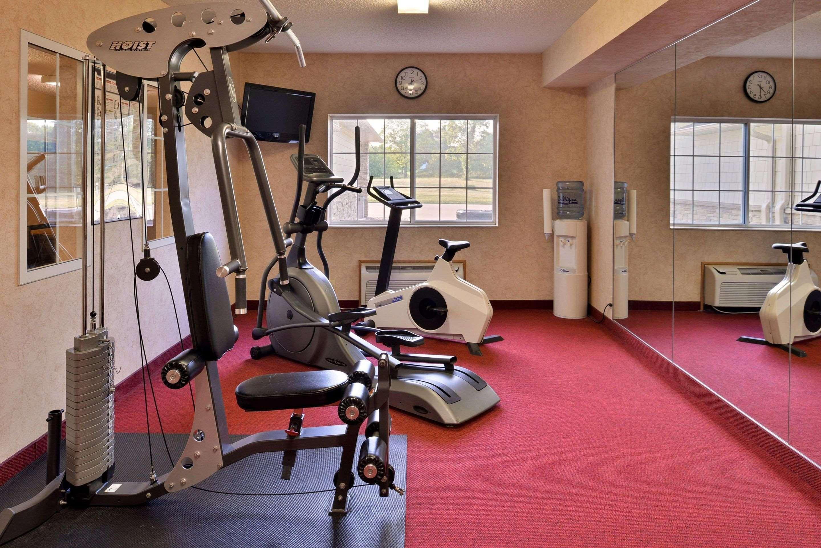 Comfort Inn & Suites Riverview Near Davenport And I-80 Le Claire Экстерьер фото